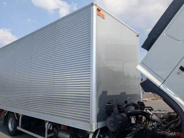 日野 レンジャー 2KG-FD2ABG(2WD)の写真39