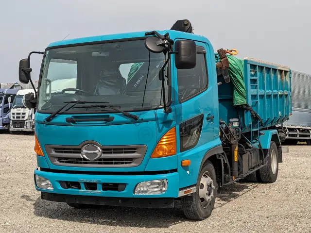 日野 レンジャー TKG-FC9JEAP(2WD)の写真1