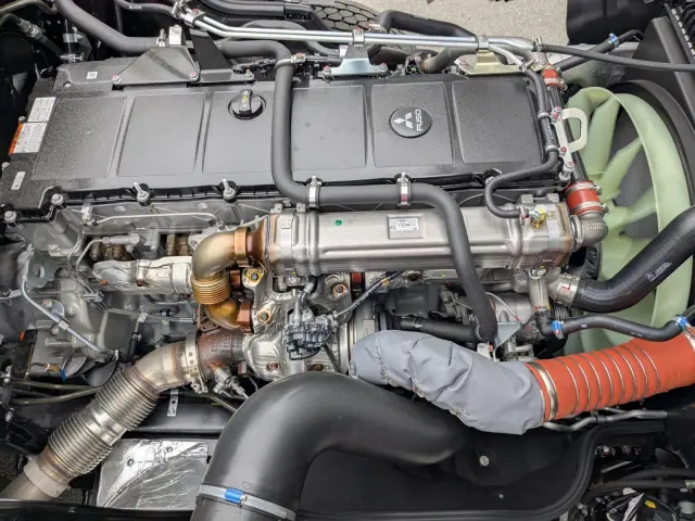 三菱 スーパーグレート 2RG-FP84VD(2WD)の写真31