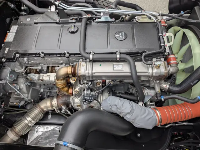 三菱 スーパーグレート 2RG-FP84VDR(2WD)の写真30