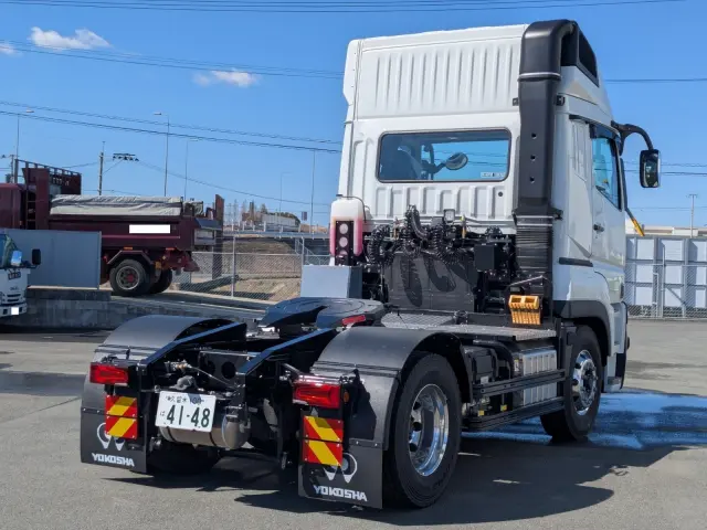 三菱 スーパーグレート 2RG-FP84VDR(2WD)の写真5