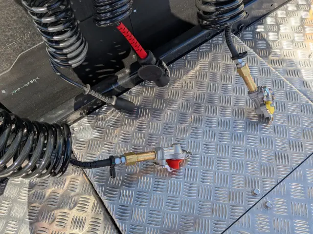 三菱 スーパーグレート 2RG-FP84VDR(2WD)の写真18