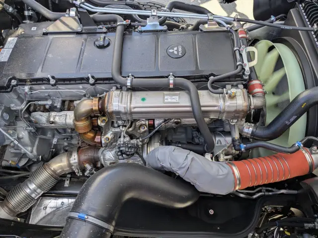 三菱 スーパーグレート 2RG-FP84VDR(2WD)の写真30