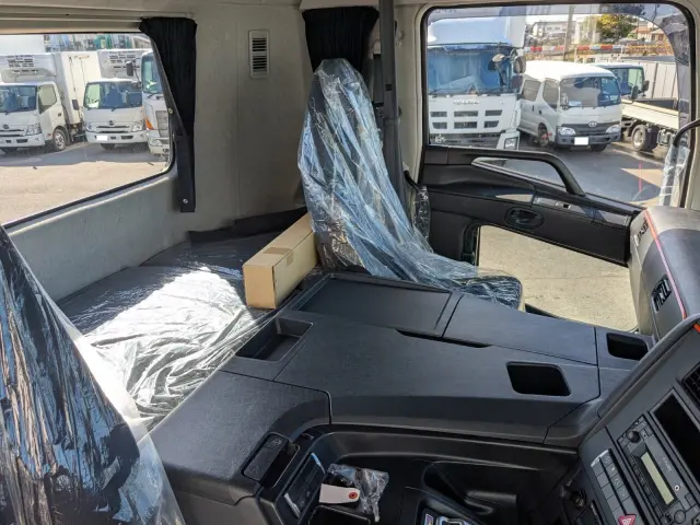 三菱 スーパーグレート 2RG-FP84VDR(2WD)の写真21