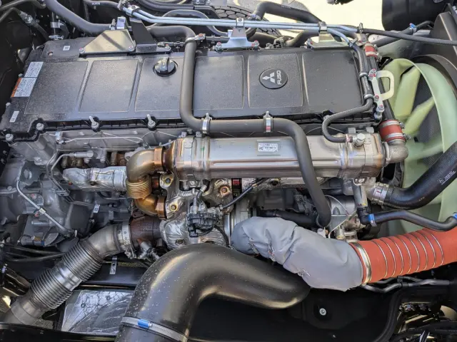 三菱 スーパーグレート 2RG-FP84VDR(2WD)の写真30