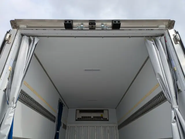 三菱 キャンター 2RG-FEB80(2WD)の写真13