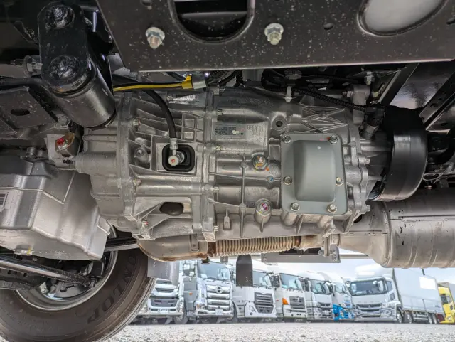 三菱 キャンター 2RG-FEB80(2WD)の写真31