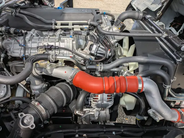 三菱 キャンター 2RG-FEB80(2WD)の写真49