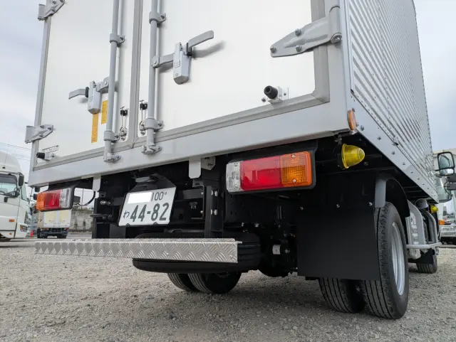 日野 デュトロ 2KG-XZC605M(2WD)の写真9