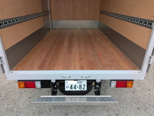 日野 デュトロ 2KG-XZC605M(2WD)の写真13