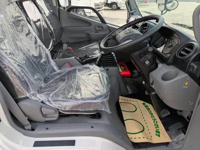 日野 デュトロ 2KG-XZC605M(2WD)の写真32