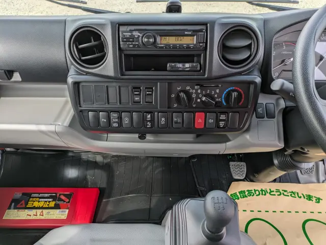 日野 デュトロ 2KG-XZC605M(2WD)の写真35
