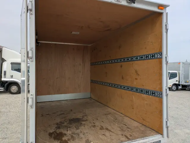 三菱 キャンター 2RG-FBAV0(2WD)の写真18