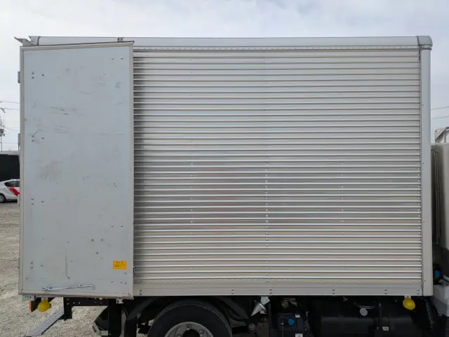 三菱 キャンター 2RG-FBAV0(2WD)の写真27