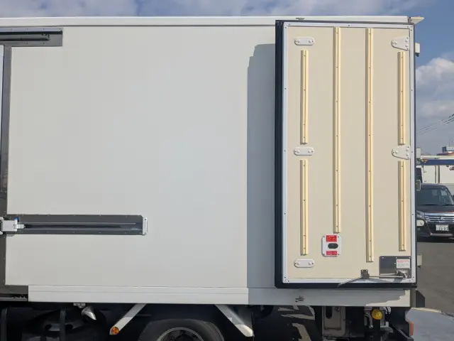 日野 デュトロ 2RG-XZU712M(2WD)の写真12