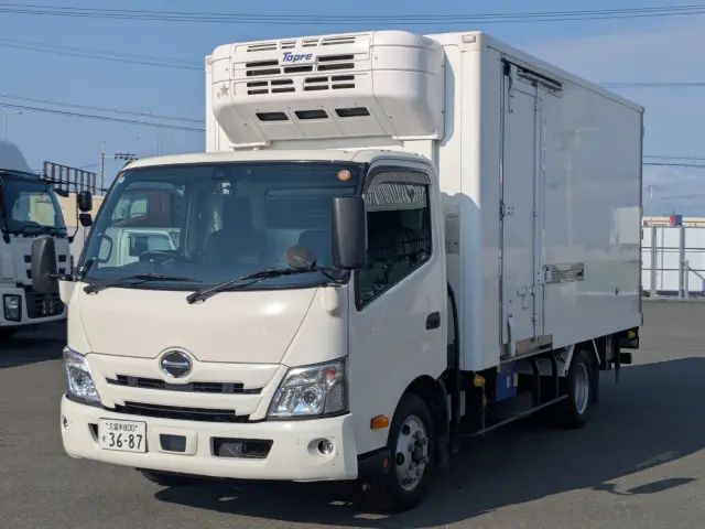 日野 デュトロ 2RG-XZU712M(2WD)の写真1