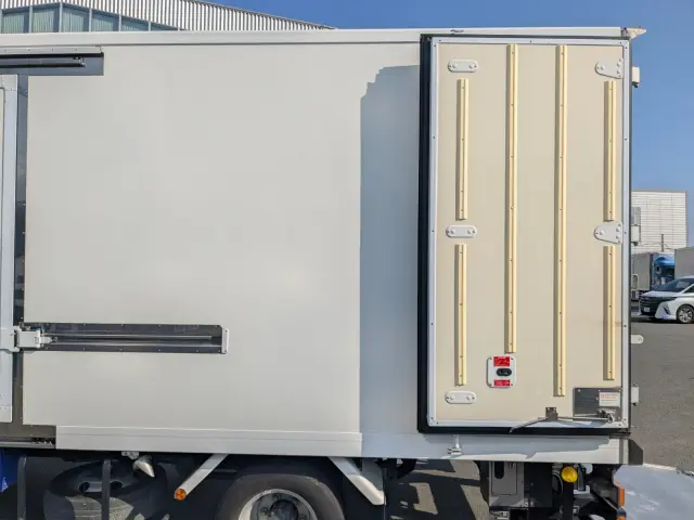 日野 デュトロ 2RG-XZU712M(2WD)の写真11