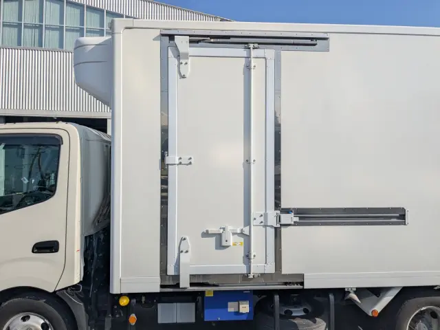 日野 デュトロ 2RG-XZU712M(2WD)の写真15