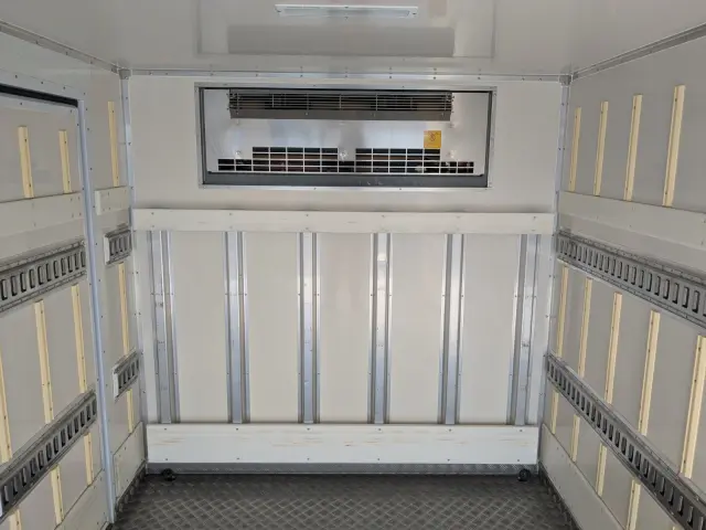 日野 デュトロ 2RG-XZU712M(2WD)の写真24