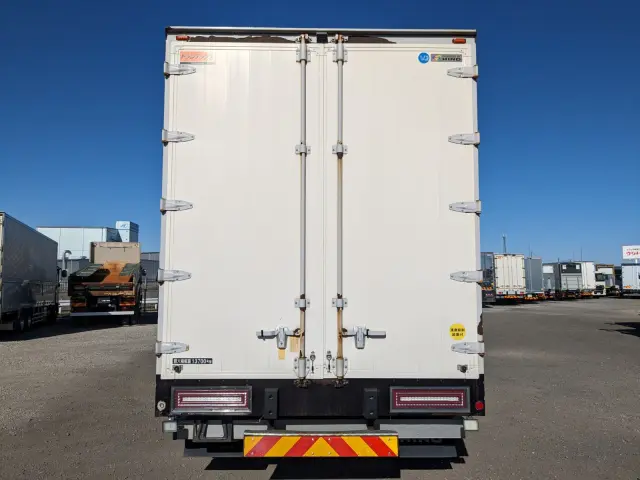 日野 プロフィア 2DG-FW1AHG(8x4)の写真6