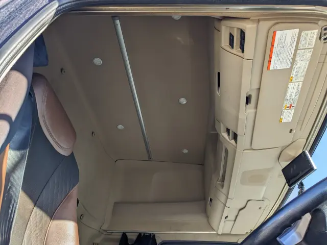 日野 プロフィア 2DG-FW1AHG(8x4)の写真38