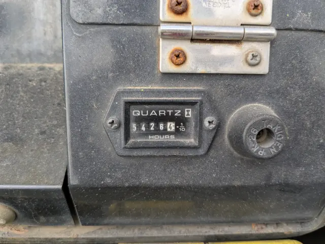 いすゞ エルフ SKG-NKR85YN(2WD)の写真13