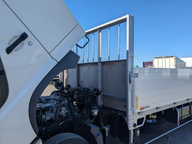 日野 レンジャー 2KG-FD2ABG(2WD)の写真40