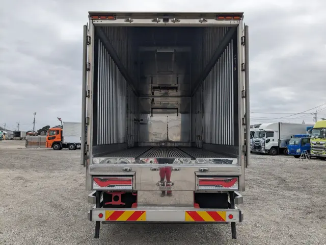 日野 レンジャー 2PG-FE2ABA(2WD)の写真9