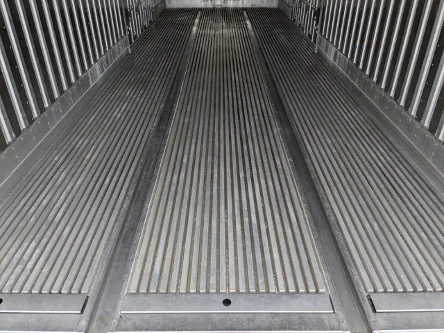 日野 レンジャー 2PG-FE2ABA(2WD)の写真12