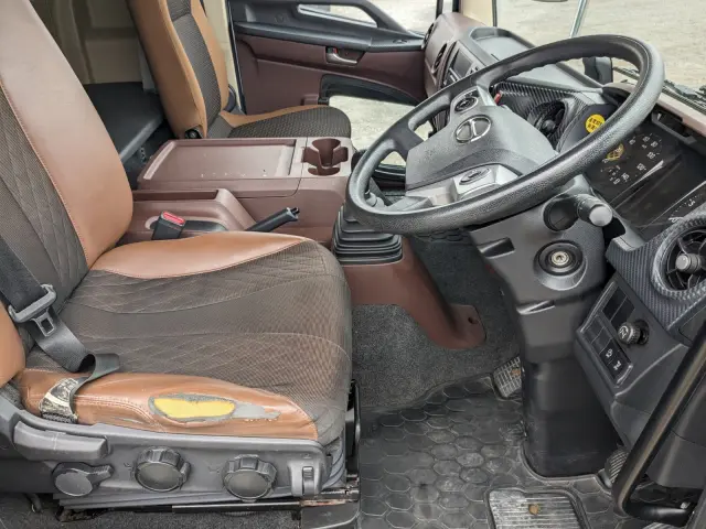 日野 レンジャー 2PG-FE2ABA(2WD)の写真27