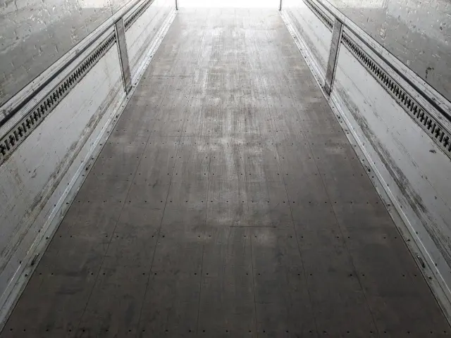 日野 プロフィア QPG-FW1EXEG(8x4)の写真17