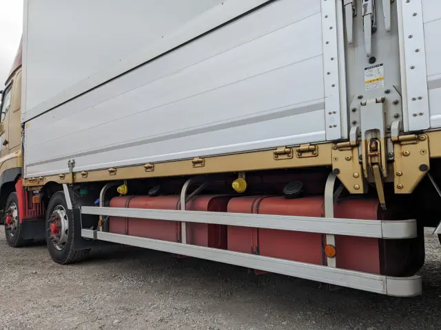 日野 プロフィア QPG-FW1EXEG(8x4)の写真29