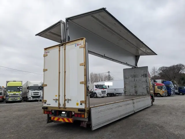 日野 プロフィア QPG-FW1EXEG(8x4)の写真40