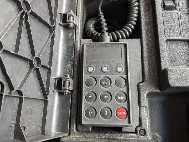 日野 プロフィア QPG-FW1EXEG(8x4)の写真45