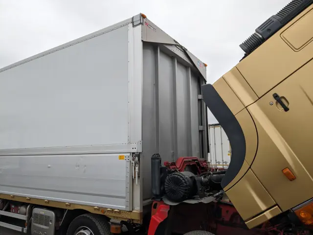 日野 プロフィア QPG-FW1EXEG(8x4)の写真50