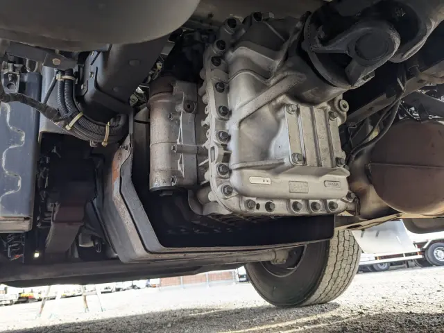 ＵＤ クオン QKG-CD5ZA(6x2)の写真17