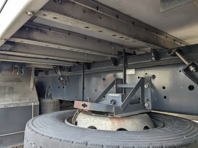 ＵＤ クオン QKG-CD5ZA(6x2)の写真19