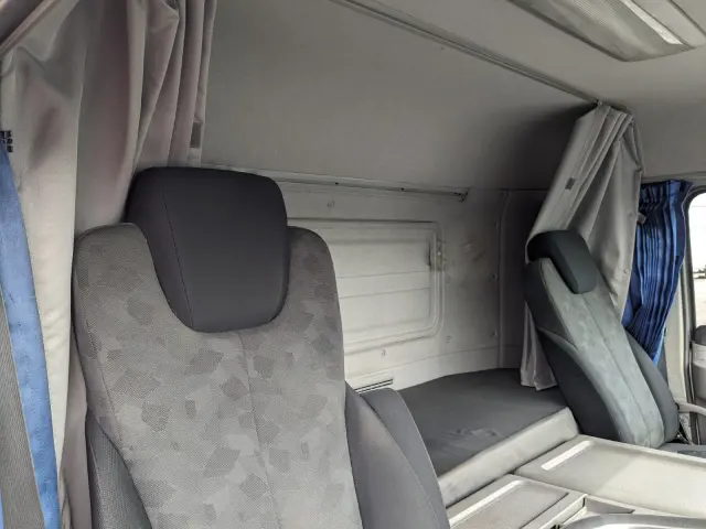 ＵＤ クオン QKG-CD5ZA(6x2)の写真24