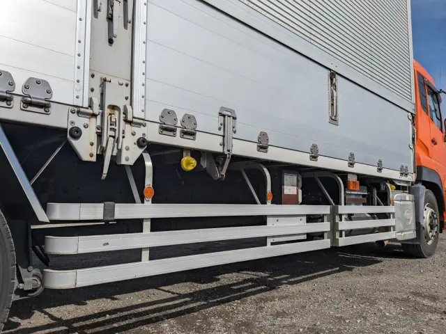 ＵＤ クオン QKG-CD5ZA(6x2)の写真40