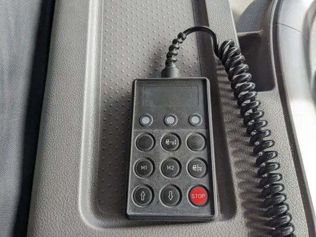 ＵＤ クオン QKG-CD5ZA(6x2)の写真45