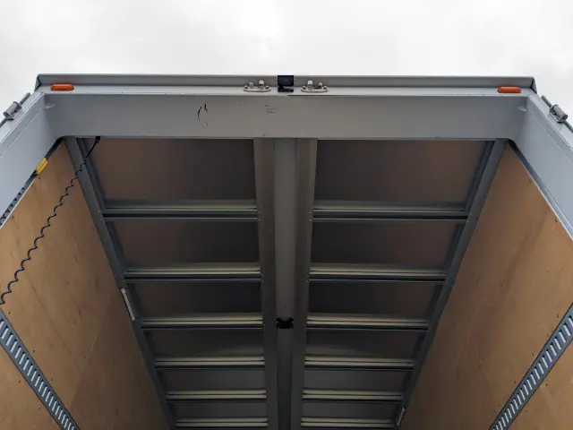 日野 レンジャー 2KG-FD2ABG(2WD)の写真15