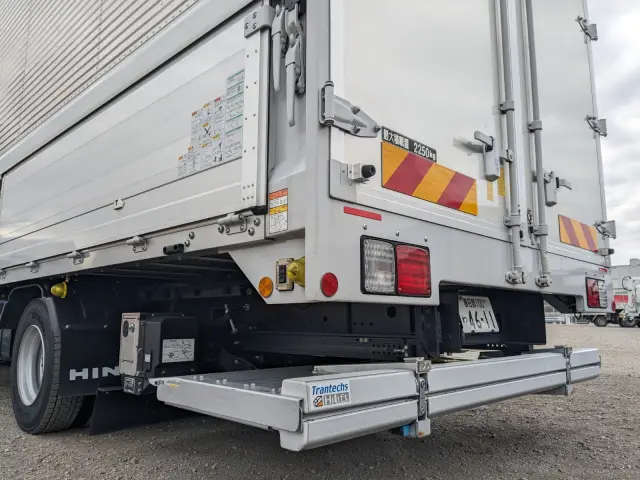 日野 レンジャー 2KG-FD2ABG(2WD)の写真6