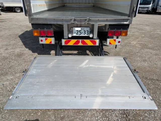 三菱 ファイター 2KG-FK65FZ(2WD)の写真15