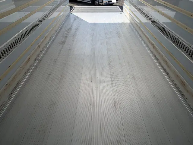 三菱 ファイター 2KG-FK65FZ(2WD)の写真19