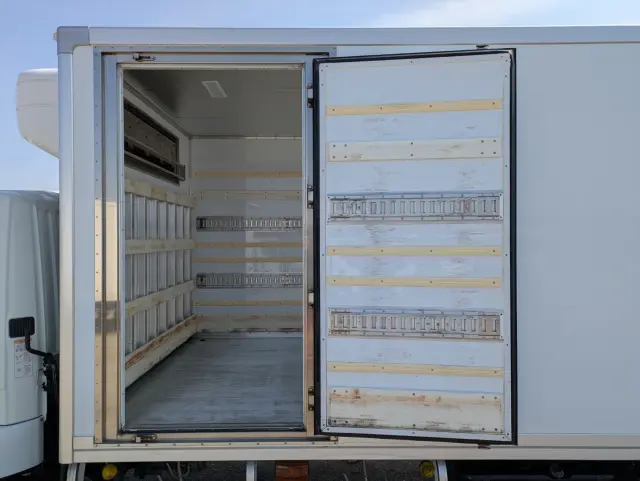 三菱 ファイター 2KG-FK65FZ(2WD)の写真22