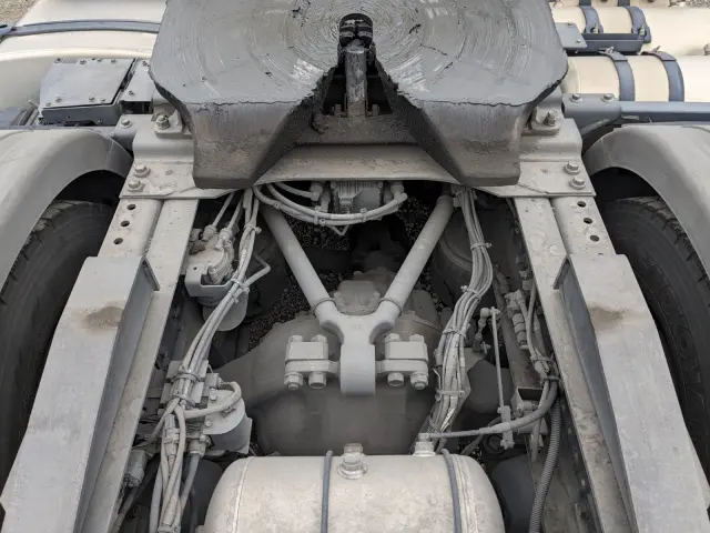 日野 プロフィア 2DG-SH1EDGG(2WD)の写真10