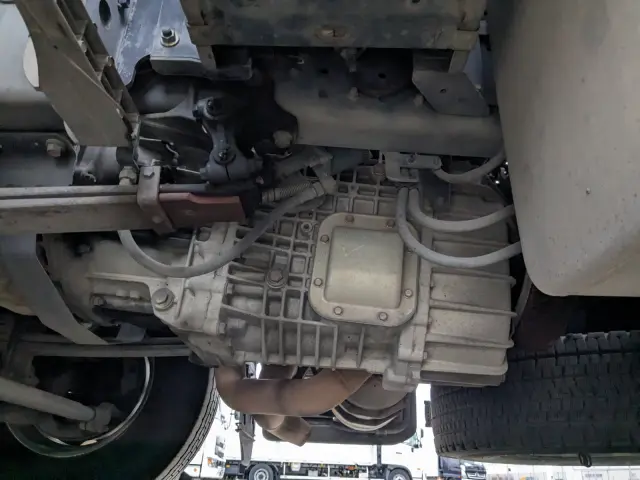 日野 プロフィア 2DG-SH1EDGG(2WD)の写真18