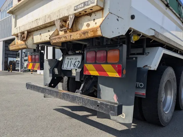 三菱 スーパーグレート 2PG-FV70HX(6x4)の写真7