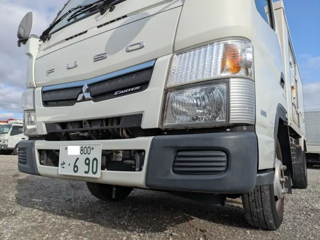 三菱 キャンター TPG-FBA00(2WD)の写真6