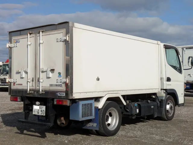 三菱 キャンター TPG-FBA00(2WD)の写真9